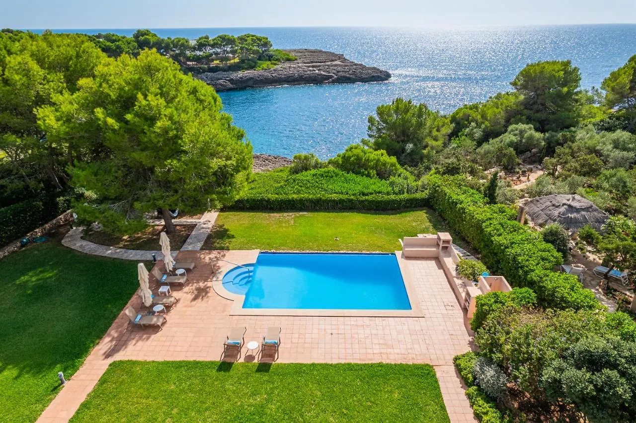 Дом отдыха Villa Sa Gavina, Calo Des Llamp Портопетро